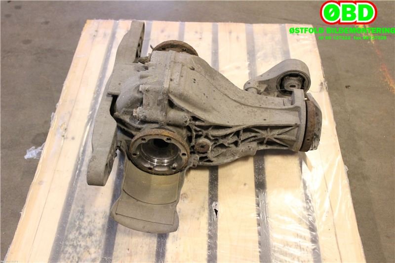 Kardang klokke bak til Audi A6, Allroad 2006-2008 (Type II, Fase 1) (C6) (C6) (AUDI|0AR 500 043 C|0AR 500 043 R|)