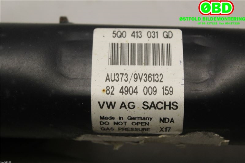 Fjærbein høyre foran til Audi A3 2016-2020 (Type III, Fase 2)  (AUDI|5Q0 413 031 GD||5Q0413031GD)