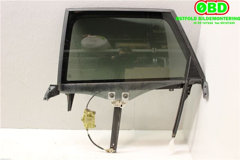 Ruteheis til Audi A6, Allroad 2006-2008 (Type II, Fase 1) (C6) (C6) (AUDI|4F0 839 461 B||4F0839461A)