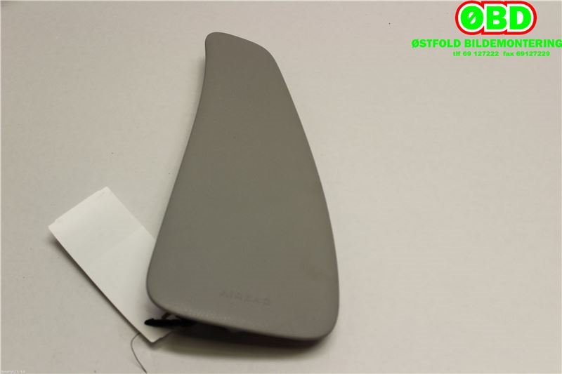 Airbag sidepute høyre til Mercedes C-Klasse 2011-2014 (Fase 2) (W204) (W204) (MERCEDES|A 204 860 02 05||2048600205)