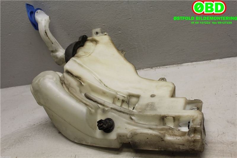 Spylertank til Audi A8 2003-2010 (Type II) (4E0955453J|)