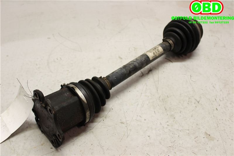 Drivaksel høyre foran til Audi A8 2003-2010 (Type II) (4E0 407 272 P||4E0407272P)