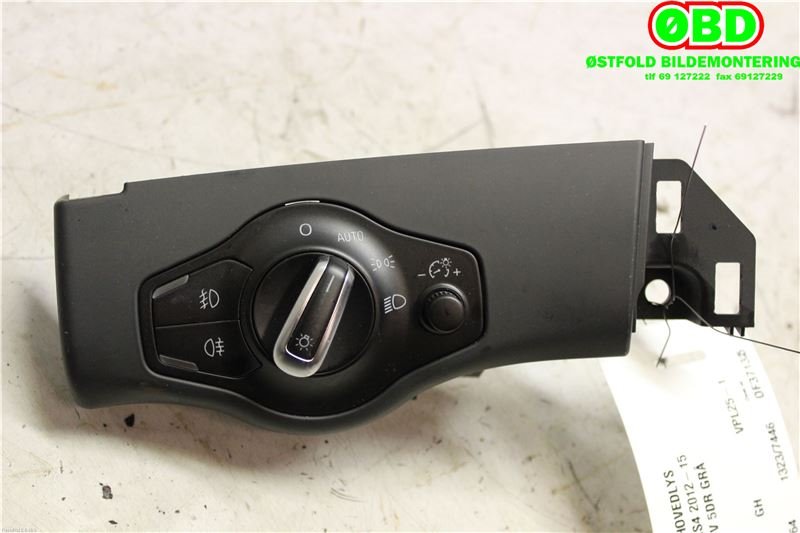 Bryter lys til Audi A4 2007-2014 (Type IV) (B8) (B8) (AUDI|8K0 941 531 AS||8K0941531AS)