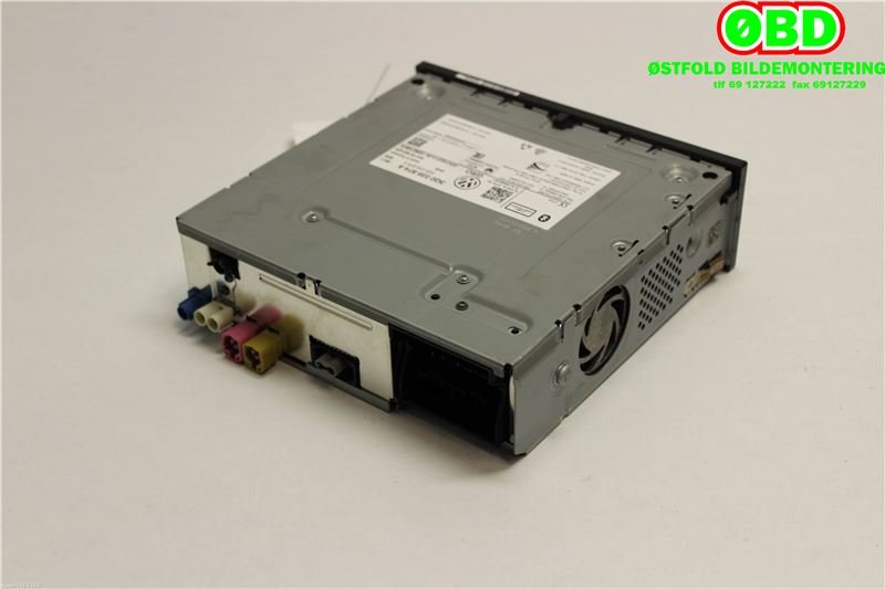 Bilstereo navigasjon til VW Passat 2015-2019 (Fase 1) (B8) (B8) (VOLKSWAGEN|3Q0 035 874 A||3Q0035874A)