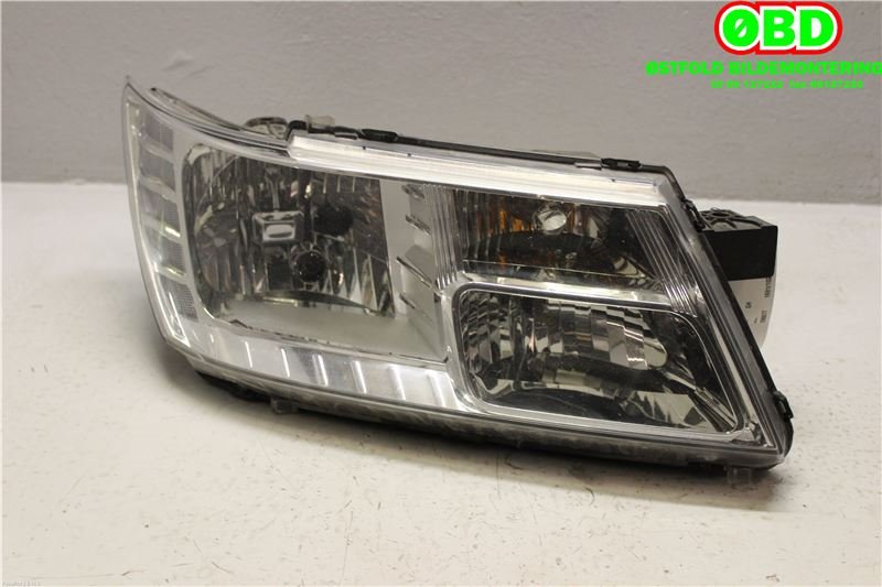 Frontlykt høyre halogen til Dodge Journey, 2008-2010  (DODGE|)