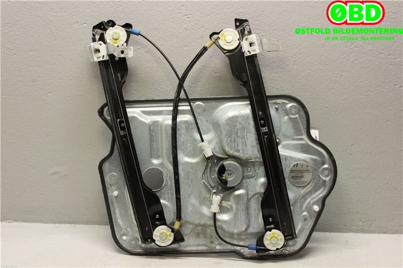 Ruteheis høyre foran til Nissan Qashqai 2010-2014 (Type I, Fase 2)  (NISSAN|80770JD00A|)