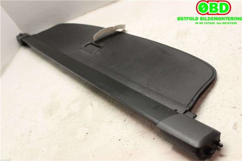 Bagasjerom rollon til VW Passat 2005-2010 (B6) (B6) (VOLKSWAGEN|3C9 867 871 K||3C9867871)