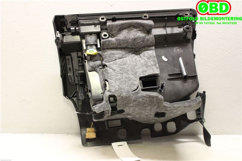Hanskerom til Audi A4 2007-2014 (Type IV) (B8) (B8) (AUDI|8K1857104B||8K1857035B)