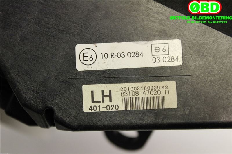 Instrumentpanel til Toyota Prius 2009-2016 (Type III) (COMBI) (COMBI) (TOYOTA|8316847020||8310847020)