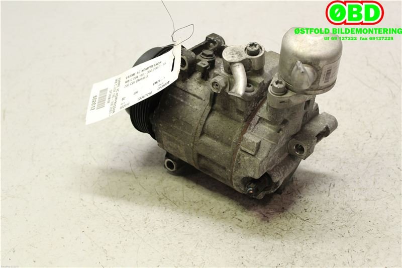 Aircondition kompressor til Mercedes C-Klasse 2007-2011 (Fase 1) (W204) (W204) (MERCEDES|A 002 230 50 11|A 000 830 25 00|0022305011)