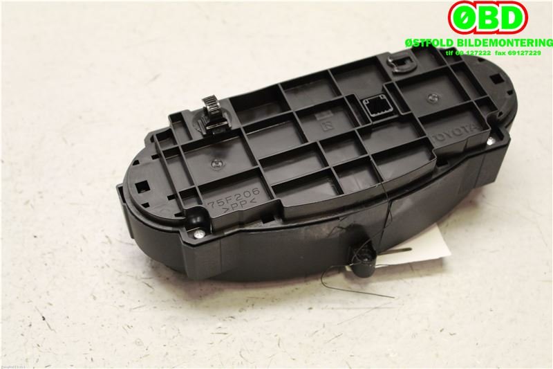 Varmeapparat betjening til Toyota Yaris 2012-2014 (Type III, Fase 1)  (TOYOTA|559000D340C0||559000D340)