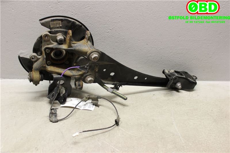 Hjulspindel venstre bak til Toyota RAV4 2016-2019 (Type IV, Fase 2)  (TOYOTA RAV4|4230542020|)