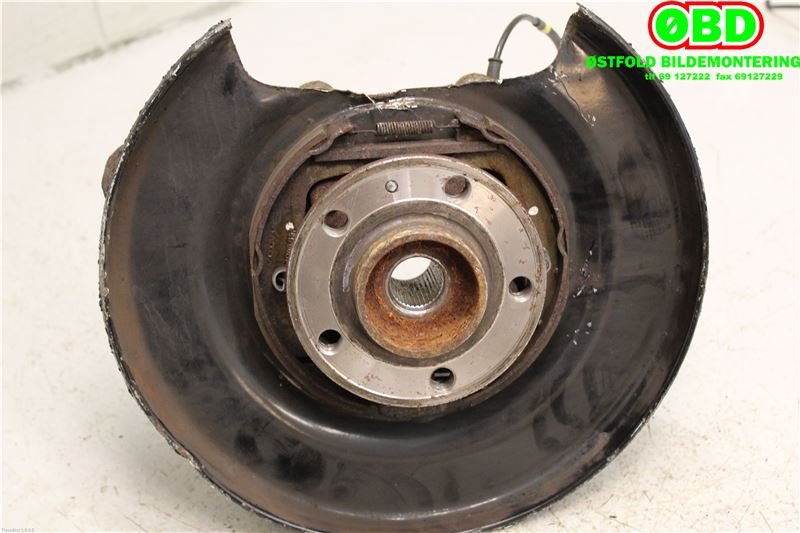 Hjulspindel venstre bak til Volvo XC90 2007-2014 (Type I, Fase 2)  (VOLVO|31277991|)