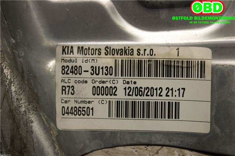 Ruteheis til Kia Sportage 2010-2016 (Type III)  (KIA|824813U000|)