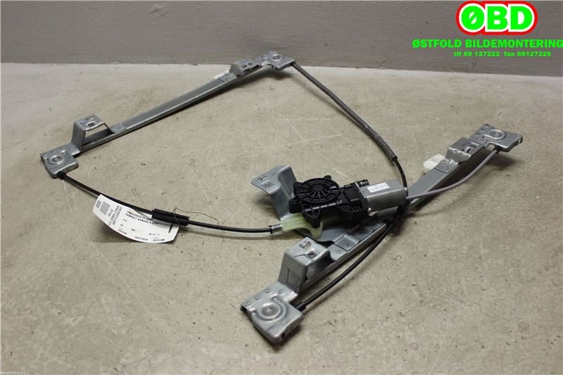 Ruteheis høyre foran til Renault Kangoo, 2008-2021 (Type II) (RENAULT|807207012R)