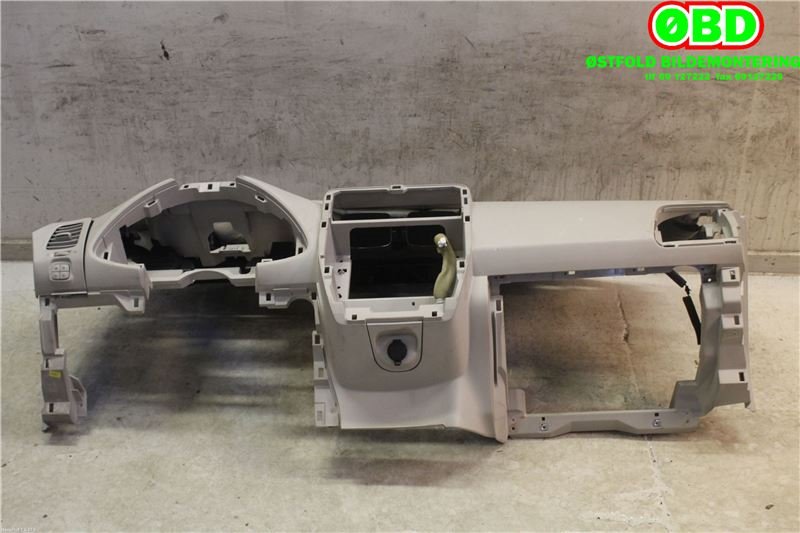 Dashbord til Nissan Leaf 2011-2017 (Type I)  (NISSAN|682003NA0A|)