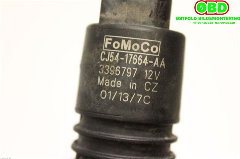 Spylerpumpe foran til Ford Kuga 2013-2019  (FORD|5160307||CJ5417664AA)