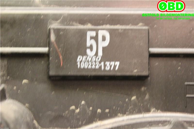 Kjølevifte til Toyota Prius 2009-2016 (Type III) (COMBI) (COMBI) (TOYOTA|1636137010|1636128360|)