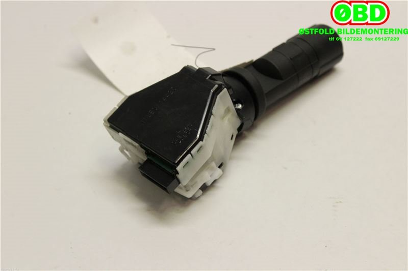 Bryter blink til Nissan Qashqai 2007-2010 (Type I, Fase 1)  (NISSAN|25540JD03A|)