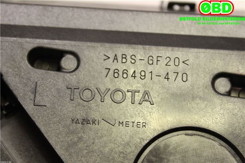 Instrumentpanel til Toyota Prius +7 2012-2020 (Type III) (stasjonsvogn) (stasjonsvogn) (TOYOTA||8310847041)