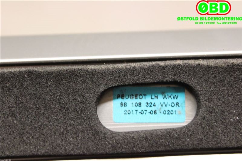 Takrails til Peugeot 308 2013-2021 (Type II)  (Peugeot|98108324VV|)
