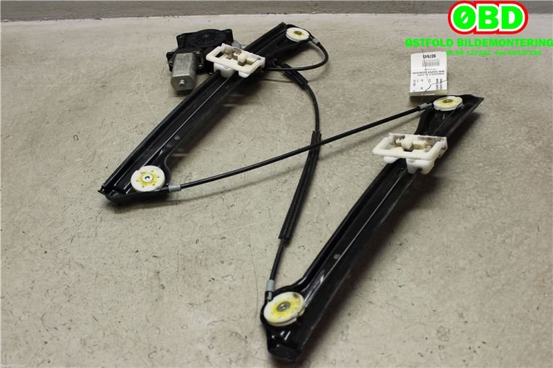 Ruteheis høyre foran til Mini Countryman 2010-2016 (R60) (R60) (MINI|51 33 9 805 670|)