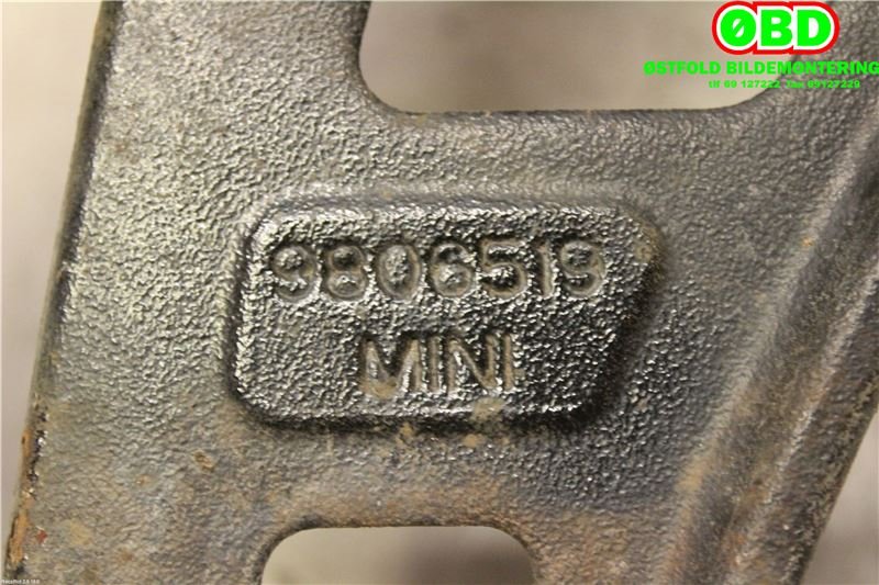 Bærebru høyre foran nedre til Mini Countryman 2010-2016 (R60) (R60) (MINI|31 12 9 806 520|)