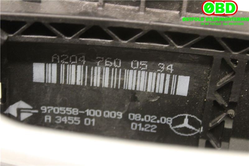 Dørhåndtak utv venstre foran til Mercedes C-Klasse 2007-2011 (Fase 1) (W204) (W204) (MERCEDES|A 204 760 01 70|A 204 760 23 34|2047600534)
