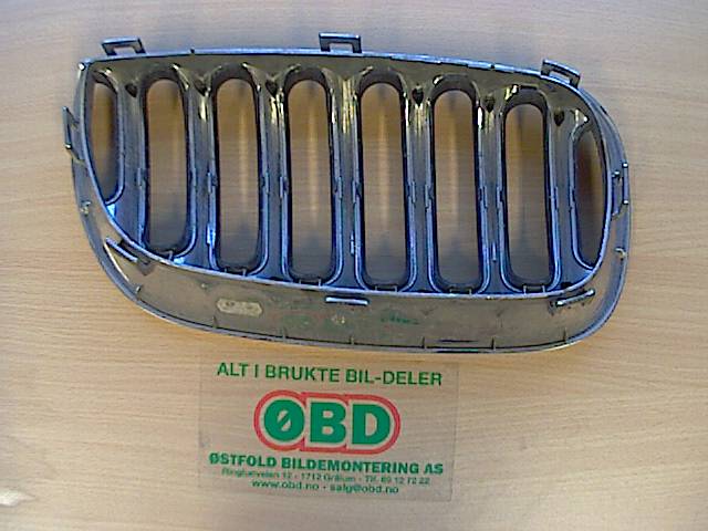 Grill venstre til BMW X3 2003-2006 (Fase 1) (E83) (E83) (BMW|51133402909|)