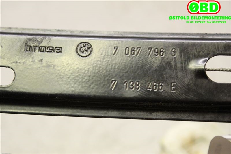 Ruteheis høyre foran til BMW 1-Serie 2004-2011 (E81/E82/E87/E88) (E81/E82/E87/E88) (BMW|51 33 7 138 466|67 62 6 927 028|)