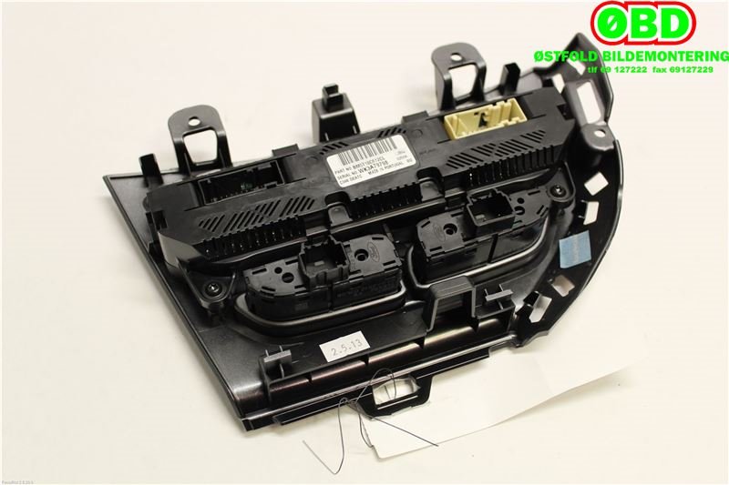 Varmeapparat betjening til Ford Focus 2011-2014 (Type III, Fase 1)  (FORD|1866942||BM5T18C612CL)