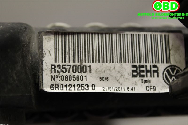 Radiator (manuell gir) til VW Polo 2009-2014 (Type V, Fase 1) (VOLKSWAGEN|6R0 121 253 L|)