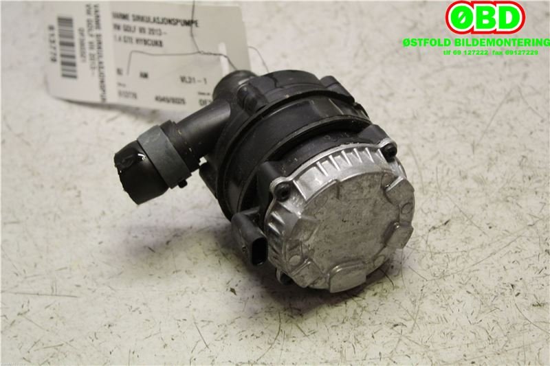 Sirkulasjonspumpe til VW Golf VII 2012-2017 (Fase 1)  (VOLKSWAGEN GOLF|04L 965 567||04L965567)