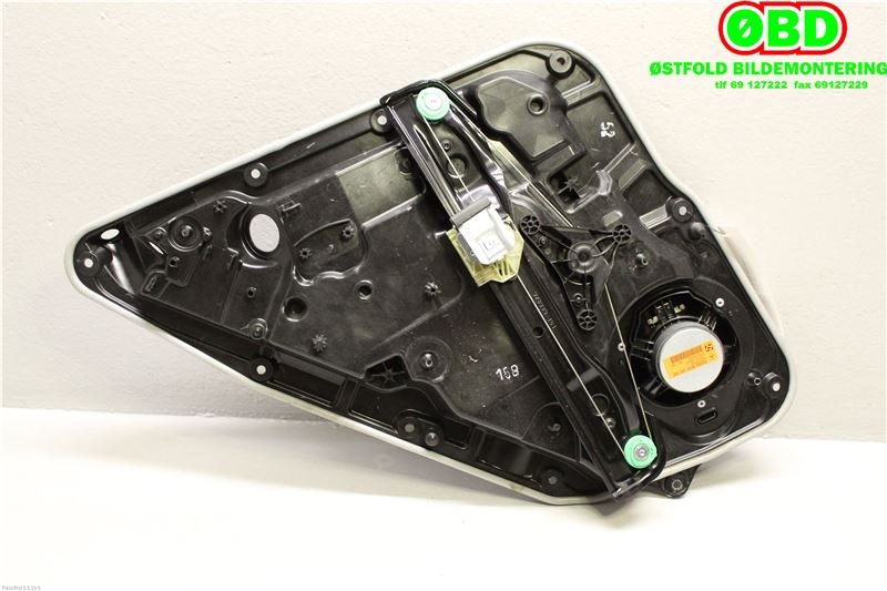 Ruteheis til Mercedes A-Klasse 2012-2018 (W176) (W176) (MERCEDES|A 176 730 44 00|)