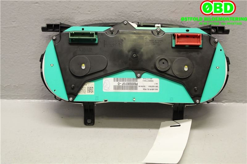 Instrumentpanel til Renault Trafic 2006-2014  (RENAULT|8200283197|)