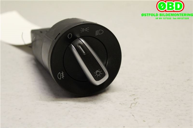 Bryter lys til VW E-Up 2013-2019 (VOLKSWAGEN|6R0 941 531 F||6R0941531F)