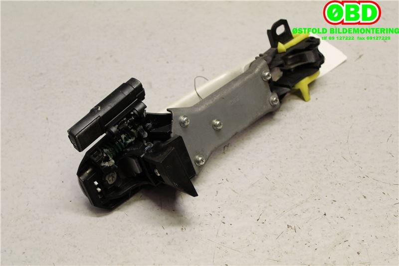 Dørhåndtak utv venstre bak til Toyota Prius +7 2012-2020 (Type III) (stasjonsvogn) (stasjonsvogn) (TOYOTA|6921174020A0|6920447020|)