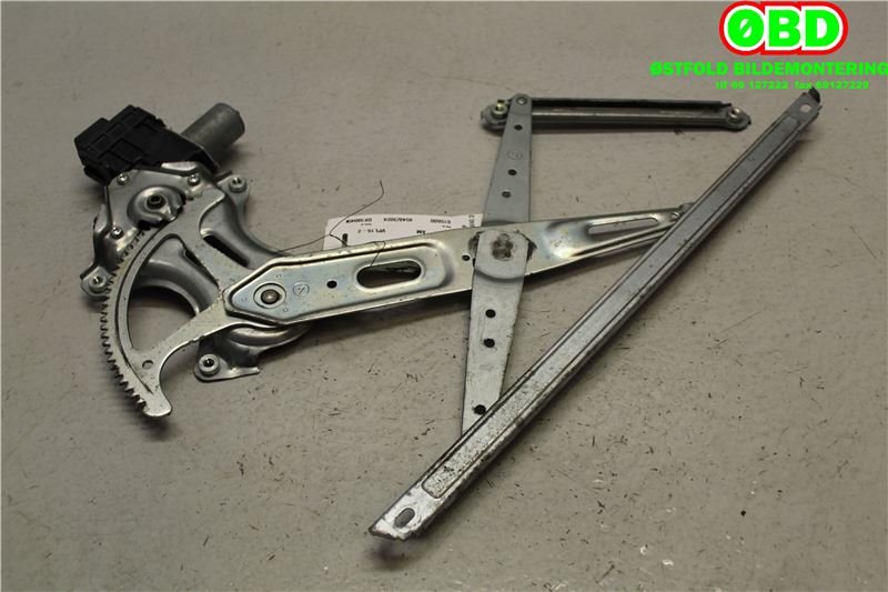 Ruteheis venstre foran til Toyota Prius +7 2012-2020 (Type III) (stasjonsvogn) (stasjonsvogn) (TOYOTA|6980221010|)