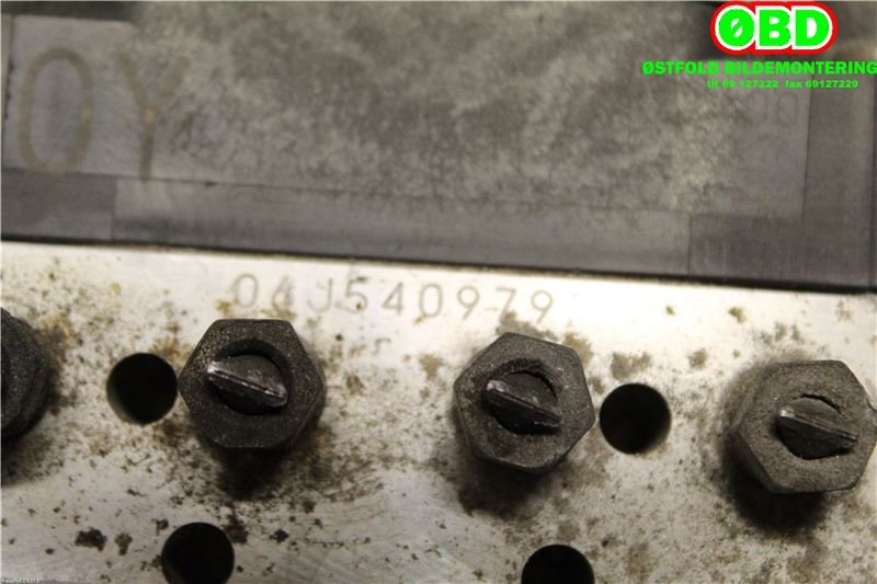 ABS sentral til Toyota RAV4 2006-2009 (Type III, Fase 1)  (TOYOTA|4405042230|1338007970|4454042100)
