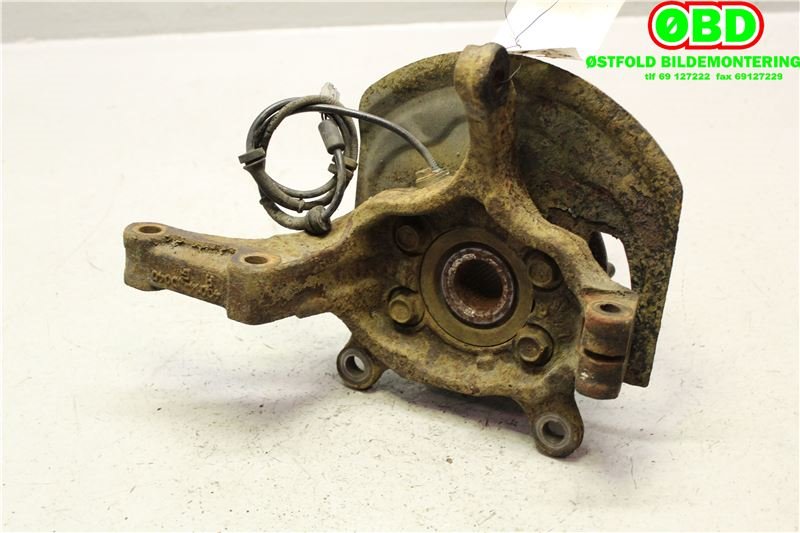Hjulspindel høyre foran til Nissan Qashqai 2007-2010 (Type I, Fase 1)  (NISSAN|40014JD000|40202JG01B|40202JG000)
