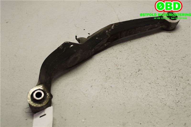 Bærebru høyre bak til Nissan Qashqai 2007-2010 (Type I, Fase 1) (NISSAN|)
