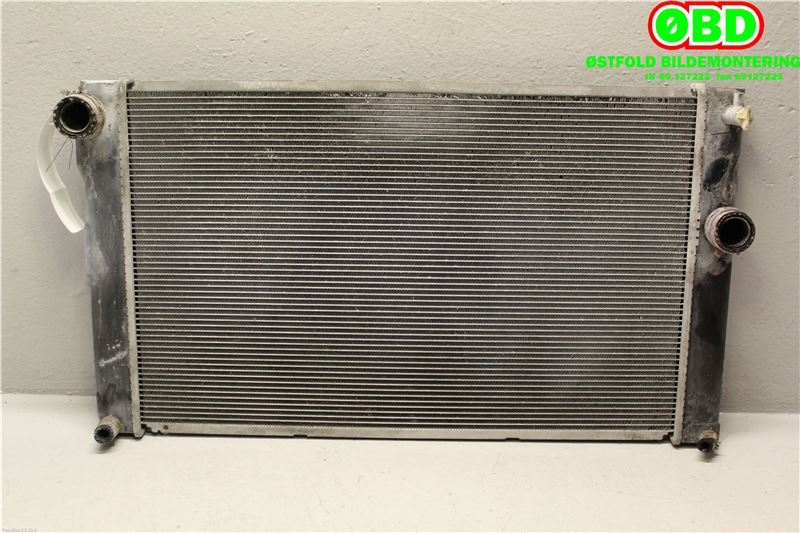 Radiator (automat gir) til Toyota Auris 2010-2012 (Type I, Fase 2) (TOYOTA|164000T240|)