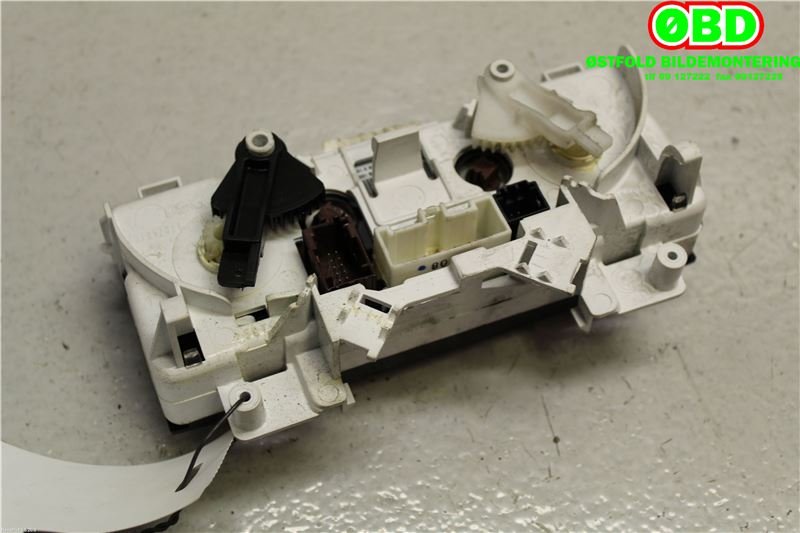 Varmeapparat betjening til Peugeot Expert 2007-2016 (Type II)  (PEUGEOT|6451XR|)