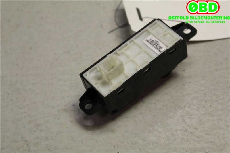 Bilstereo diverse til Peugeot 2008 2013-2019 (Type I)  (PEUGEOT|96758773XU|)