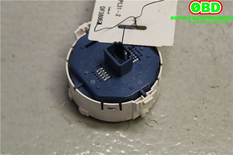 Bryter diverse til Toyota Yaris 2014-2020 (Type III, Fase 2)  (TOYOTA YARIS HYBRID|839500D100|)