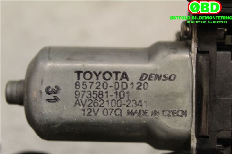 Ruteheis høyre bak til Toyota Yaris 2012-2014 (Type III, Fase 1)  (TOYOTA|698300D220|)