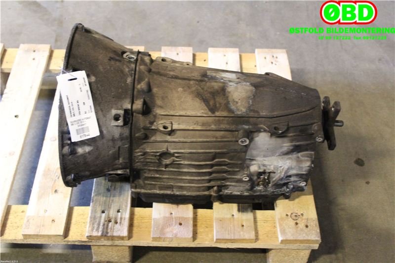 Girkasse automat til Mercedes C-Klasse 2014-2018 (Fase 1) (W205) (W205) (MERCEDES-BENZ AMG C 63 S|A 205 270 96 01|)