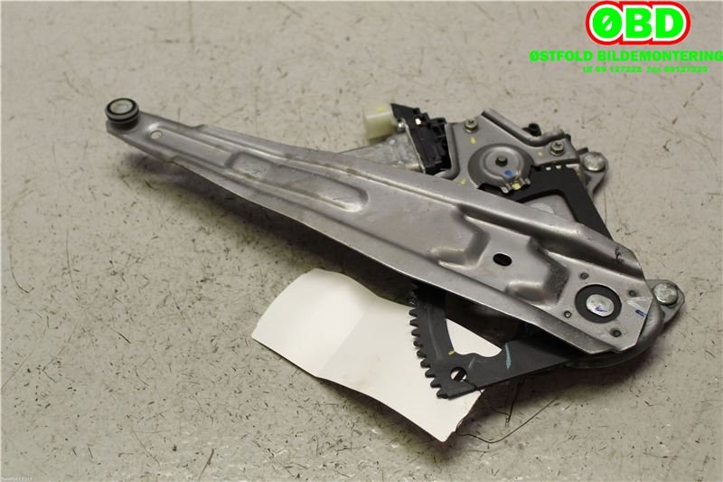 Ruteheis venstre bak til Hyundai i20 2009-2014 (Type I) (HYUNDAI|834031J010|)