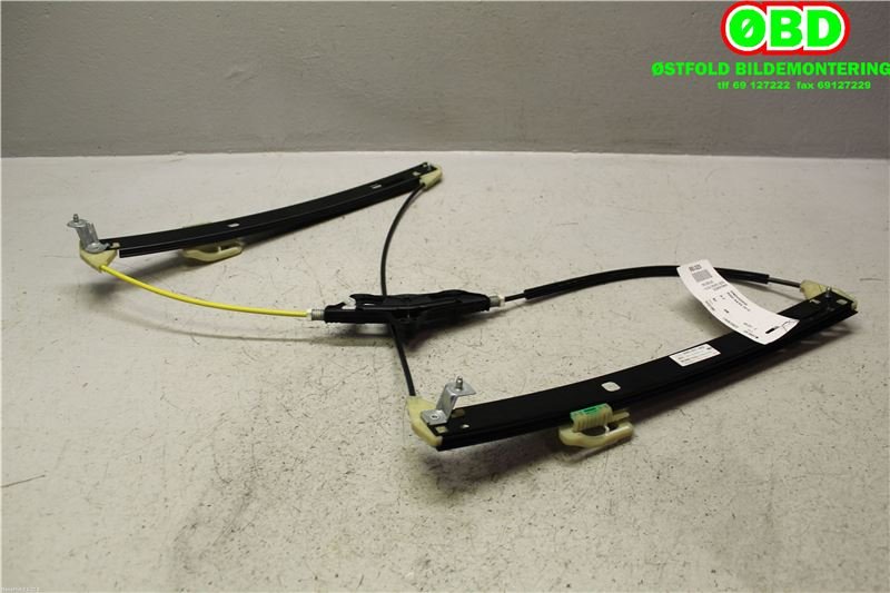 Ruteheis til Audi A4 2015-2019 (Type V, Fase 1) (B9) (B9) (AUDI A4 AVANT|8W0837462|)