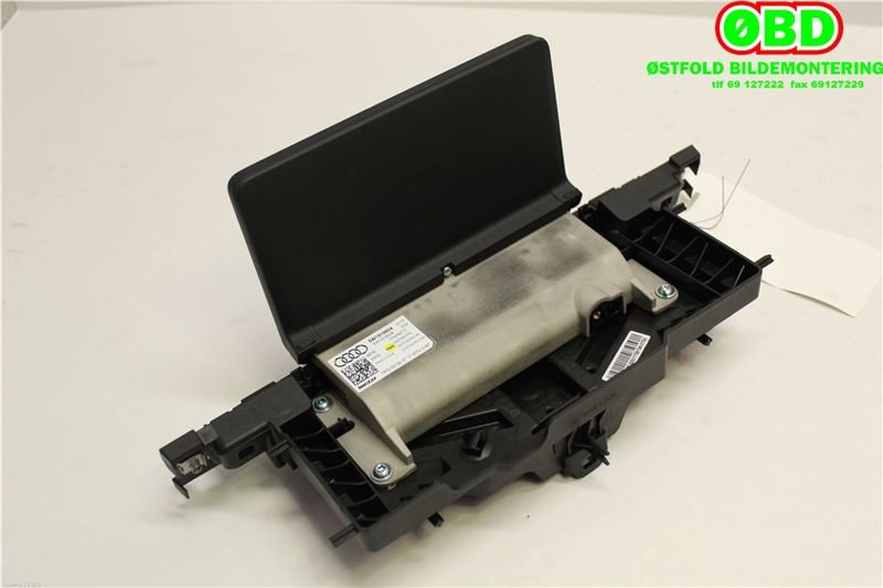 Instrument kjørecomputer til Audi A4 2015-2019 (Type V, Fase 1) (B9) (B9) (AUDI A4 AVANT|8W1919604|)